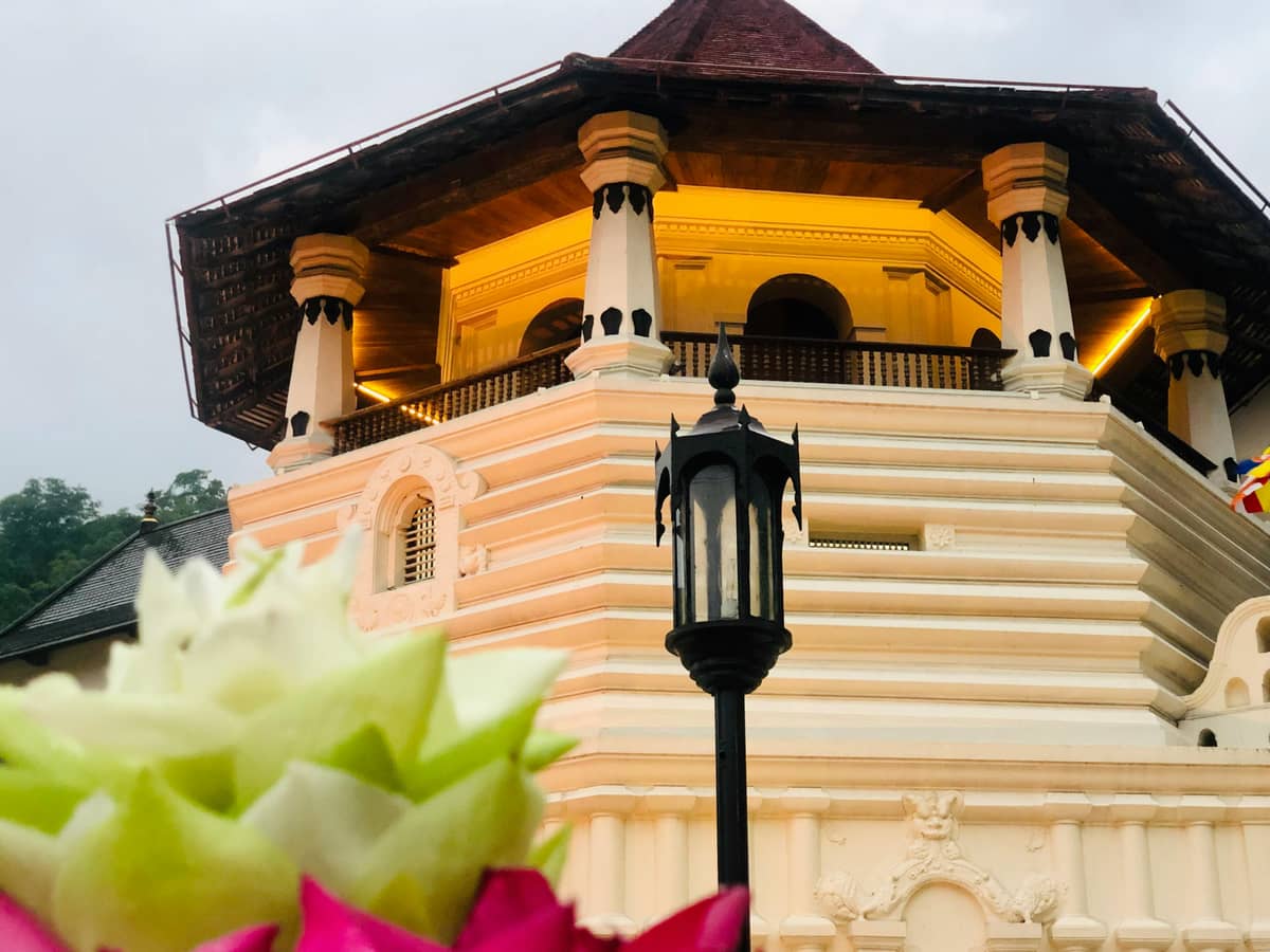 Temple of the Sacred Tooth Relic (Sri Dalada Maligawa)